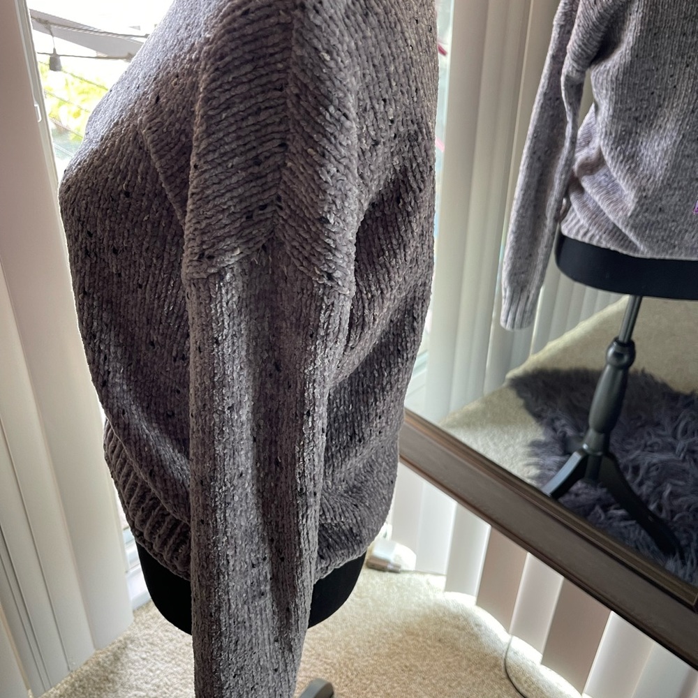 Mudd gray sweater